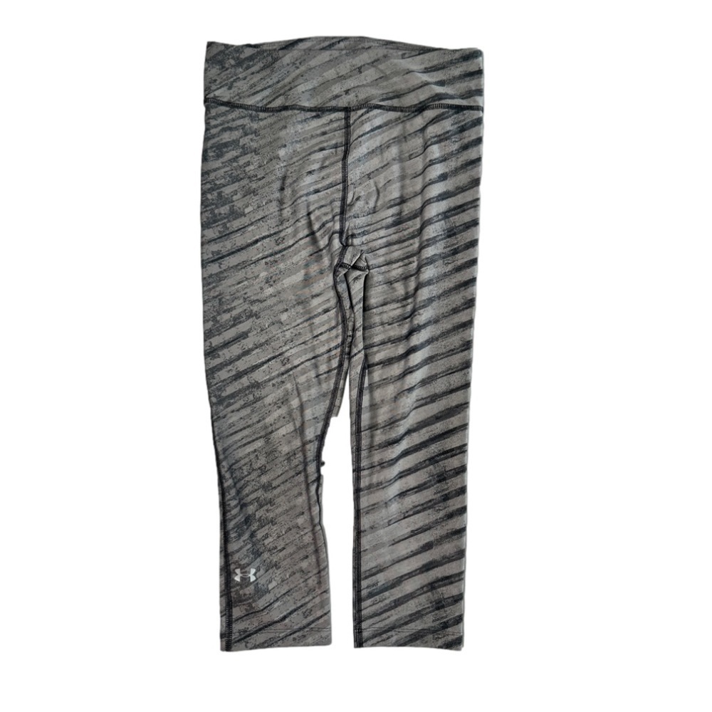 UNDER Armour Gray & Black Compression Crop Leggings Size S